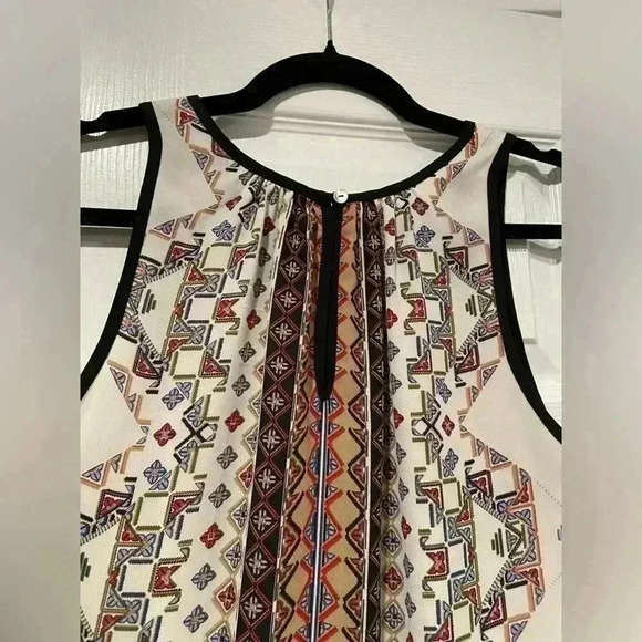 Daniel Rainn Flowy Layered Earth Tone Aztec Print Sleeveles Blouse Button Size S - Picture 14 of 14